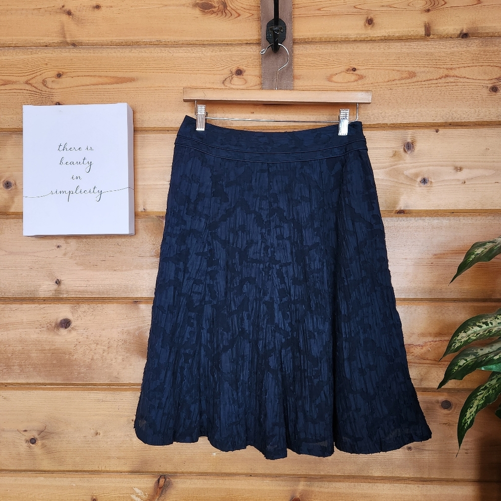 Talbots Petites Silk Blend Skirt Aline Navy Blue Midi Pleat Crinkle Burnout Sz 4
